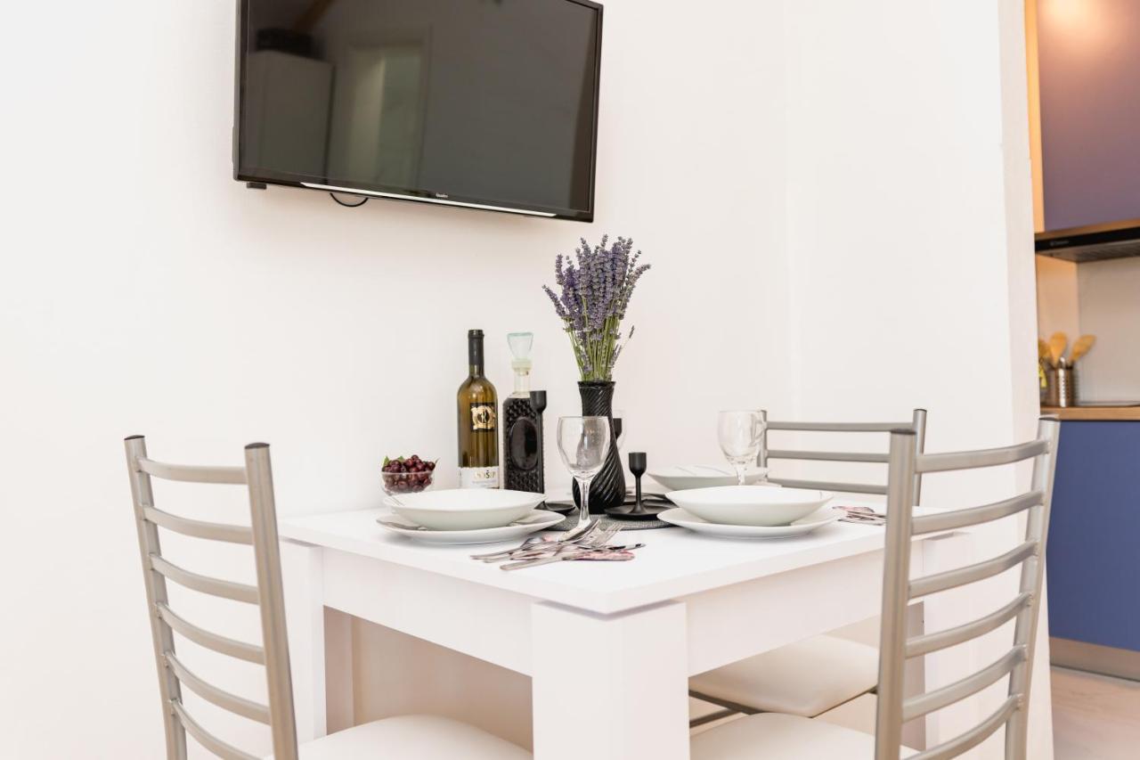 Studio Apartment Harmony Np Krka لازوفاك المظهر الخارجي الصورة