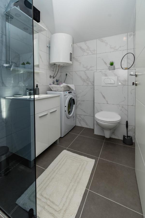 Studio Apartment Harmony Np Krka لازوفاك المظهر الخارجي الصورة
