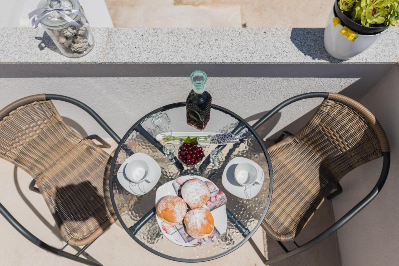 Studio Apartment Harmony Np Krka لازوفاك المظهر الخارجي الصورة
